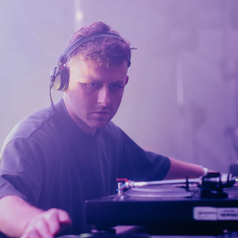 Kelburn Garden Party - Skillis