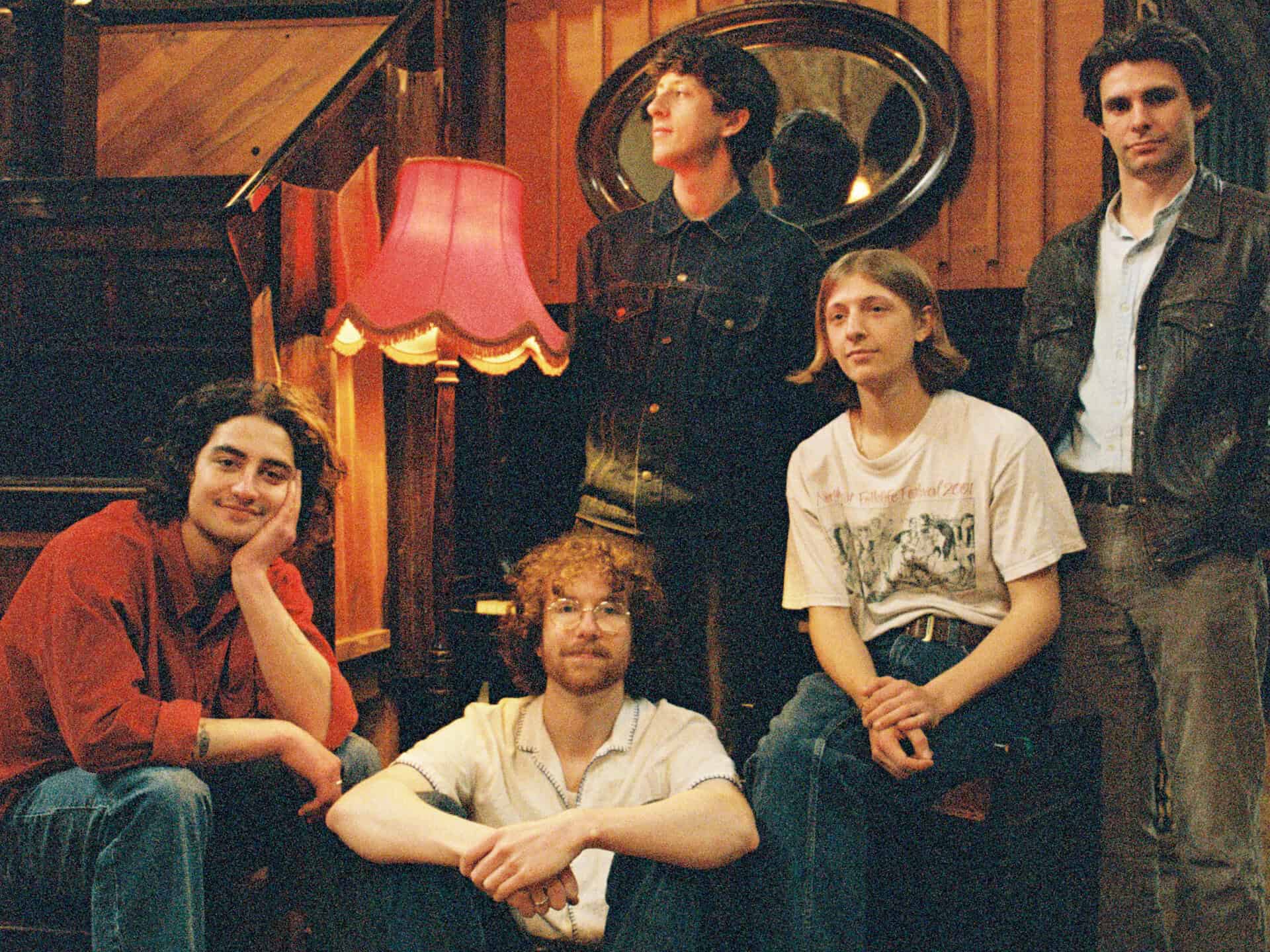 curiosity shop band photo