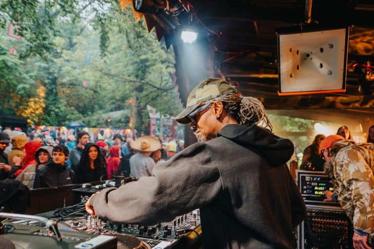 Kelburn Garden Party 2026 Images